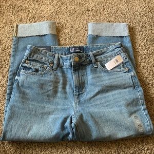 Gap, brand new with tags. Slim boyfriend. Size 4